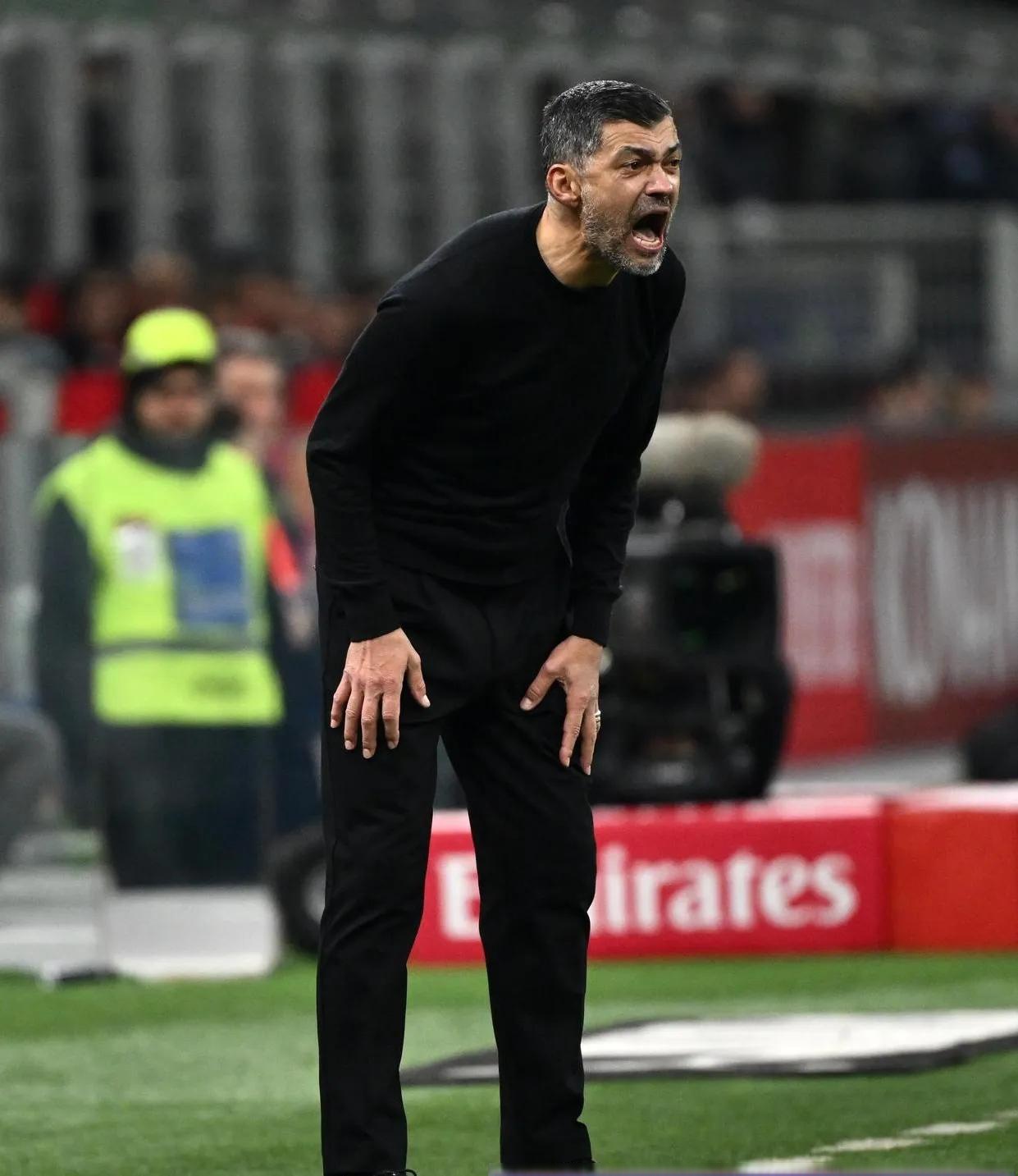 那不勒斯轻取尤文,博格巴梅开二度英超 那不勒斯轻取尤文,博格巴梅开二度英超