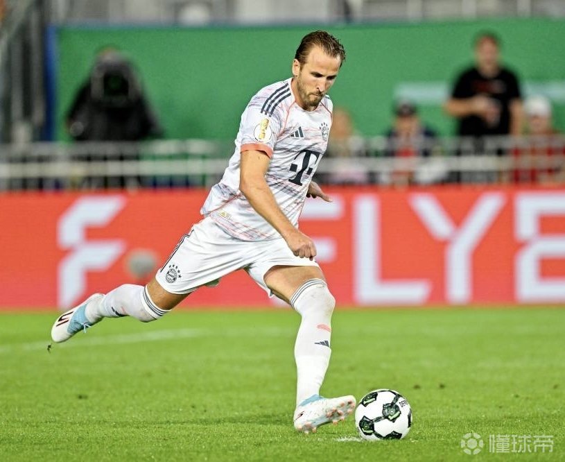 那不勒斯轻取热刺,凯恩扑点救主意甲 那不勒斯轻取热刺,凯恩扑点救主意甲