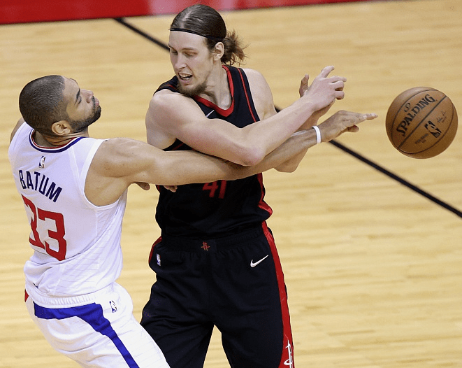 关于G2逆转Excel，Mickey三分雨点燃全场的信息