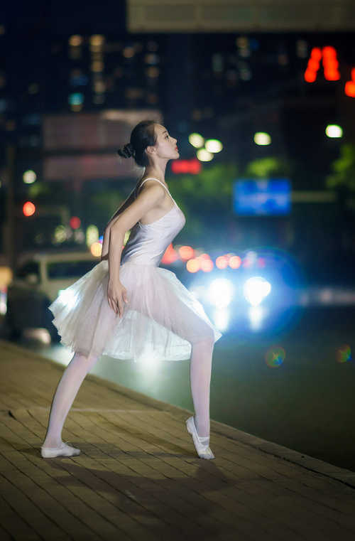 -东决之魂在东方，安哥拉用冲垮战术击碎委内瑞拉篮球梦