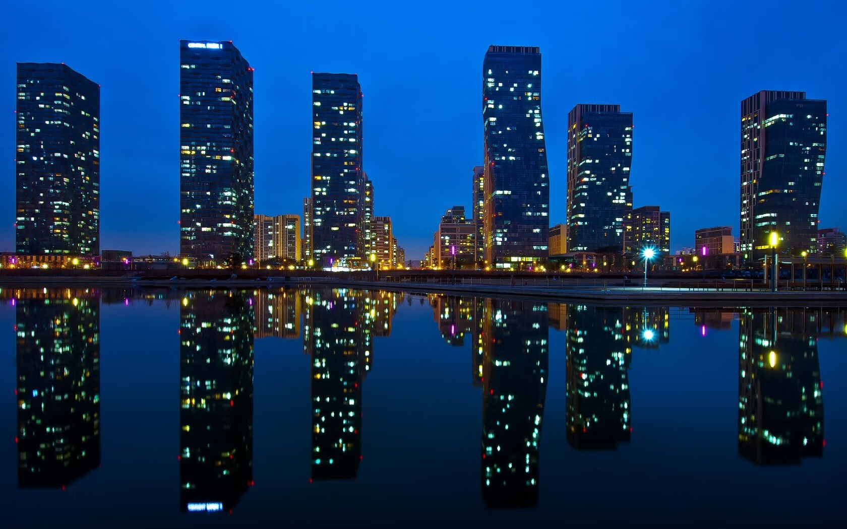 开云-冷门与接管，当希腊神话遇见东方魔法，体育的平行宇宙在此刻共振